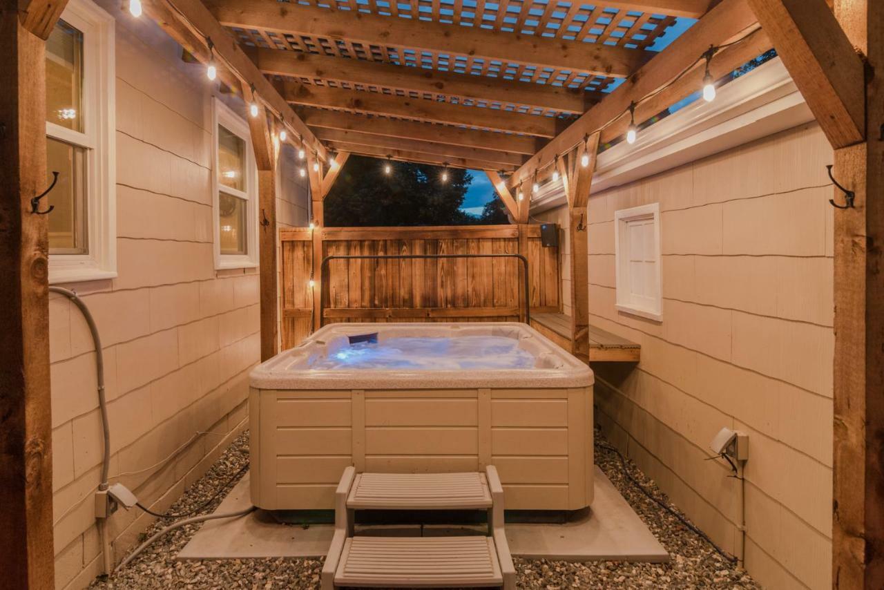 فيلا Italian Style In Old Town With Private Hot Tub فورت كولنز، كولورادو المظهر الخارجي الصورة